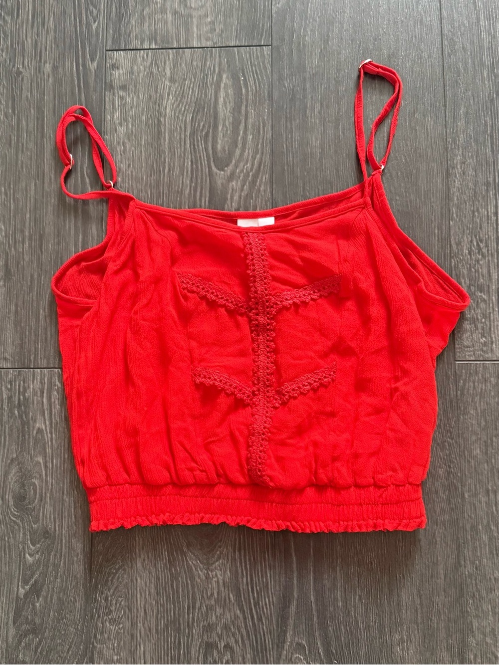 Peixoto Red Lace-Trim Cropped Camisole